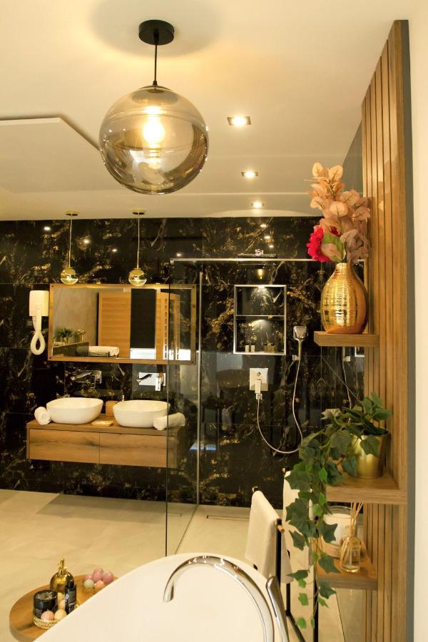 Afrodita Wellness Essence Plitvička Jezera 外观 照片