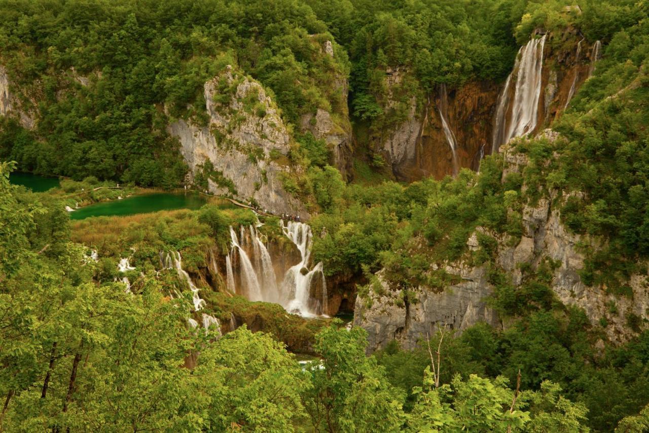Afrodita Wellness Essence Plitvička Jezera 外观 照片