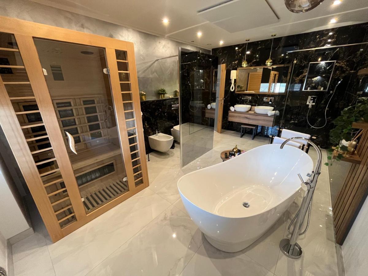 Afrodita Wellness Essence Plitvička Jezera 外观 照片